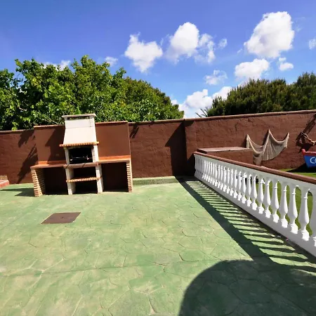 Holiday home Con Piscina Compartido Solo Familia