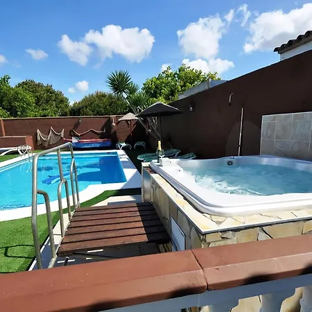 Con Piscina Compartido Solo Familia 콘일데라프론테라